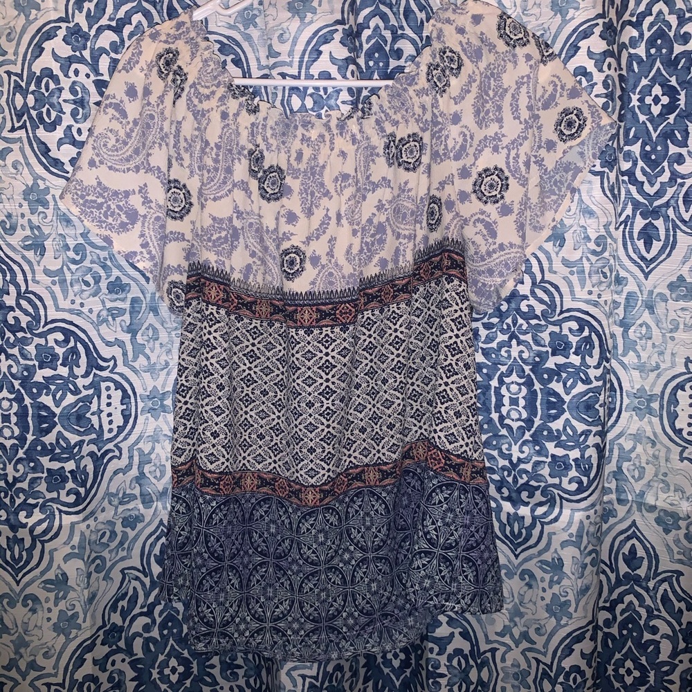 Off the shoulder multicolor top